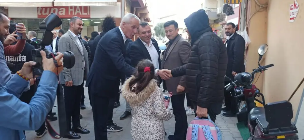 AK Parti İzmir Büyükşehir Adayı Hamza Dağ Seferihisar’da