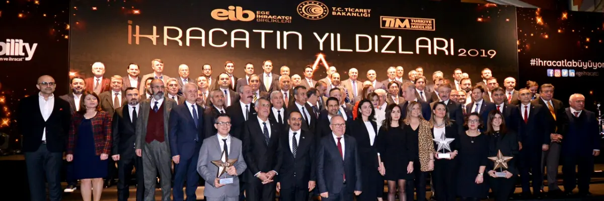 Baba Uçak’tan ihracatın yıldızı oğula ödül