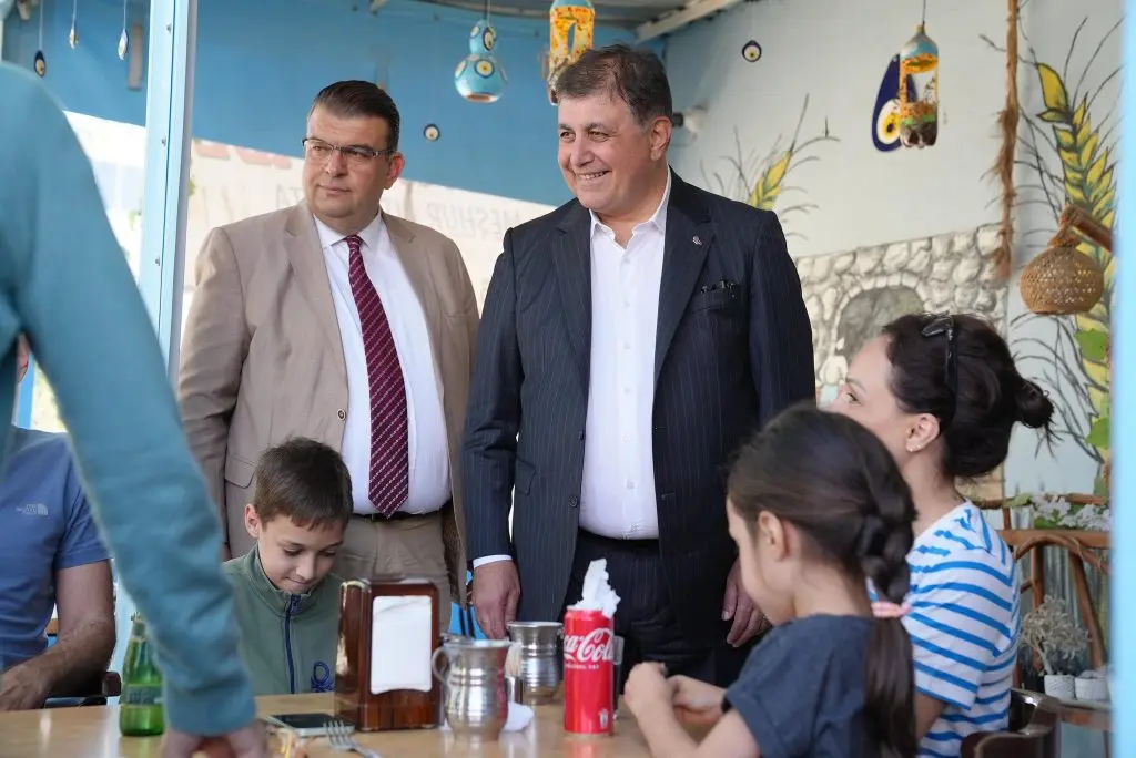 Cemil Tugay Seferihisar’da