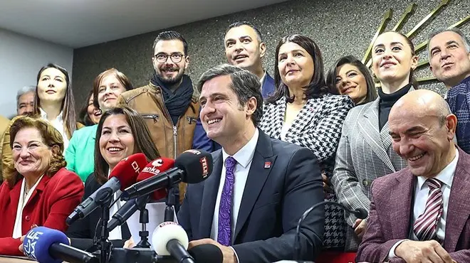CHP İzmir İl Başkanı Deniz Yücel istifa etti