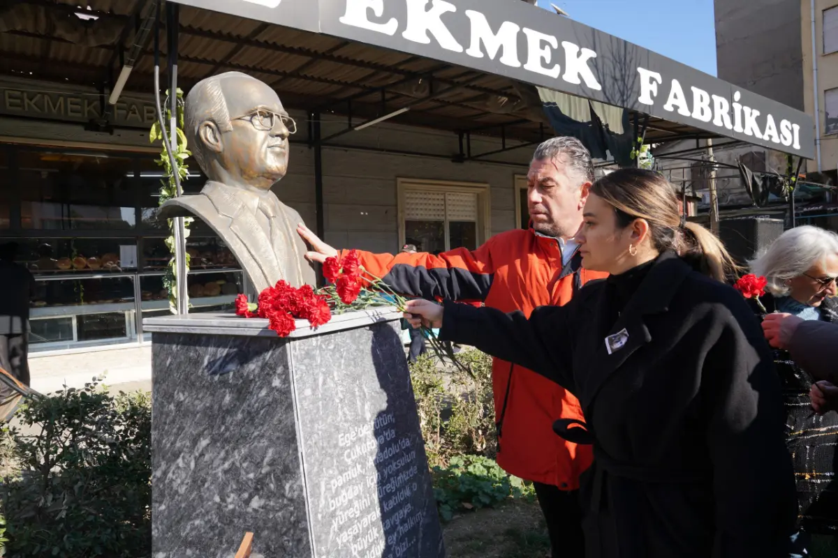 CHP Seferihisar Uğur Mumcu’yu andı