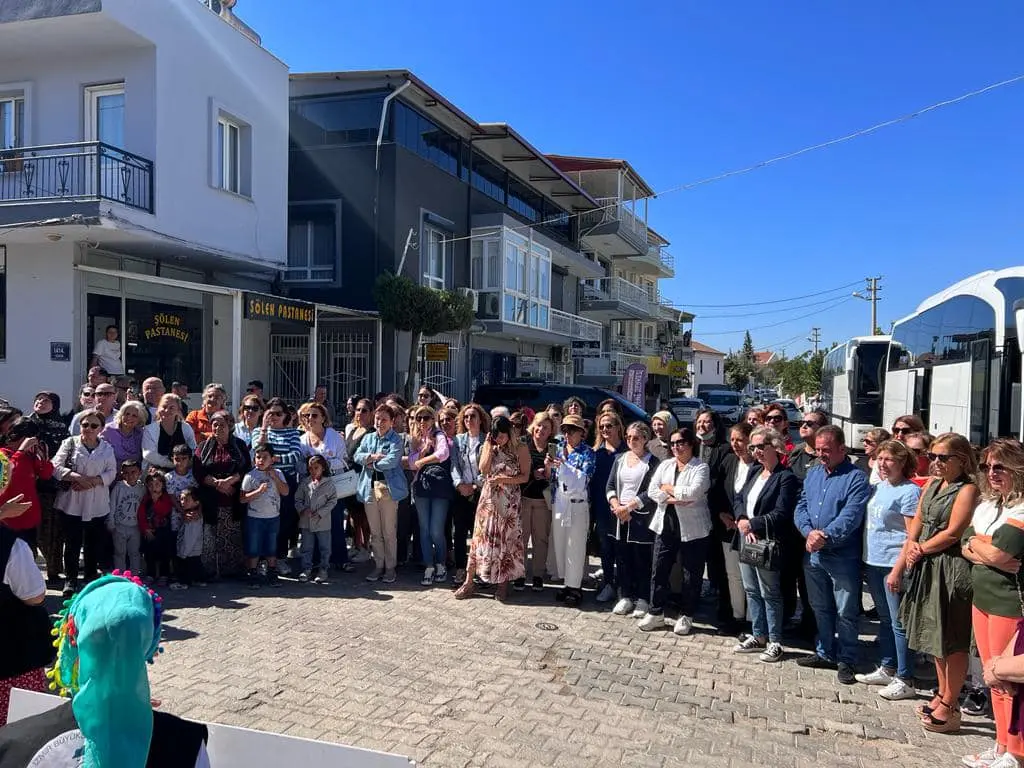 CHP’de kadınlardan Ulamış ziyareti