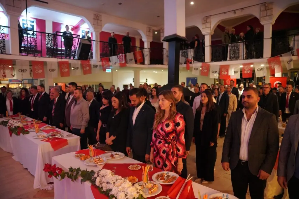 CHP’den görkemli resepsiyon