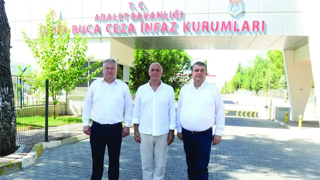 CHP'li Başkanlardan Kırıklar Cezaevi'ne dayanışma ziyareti