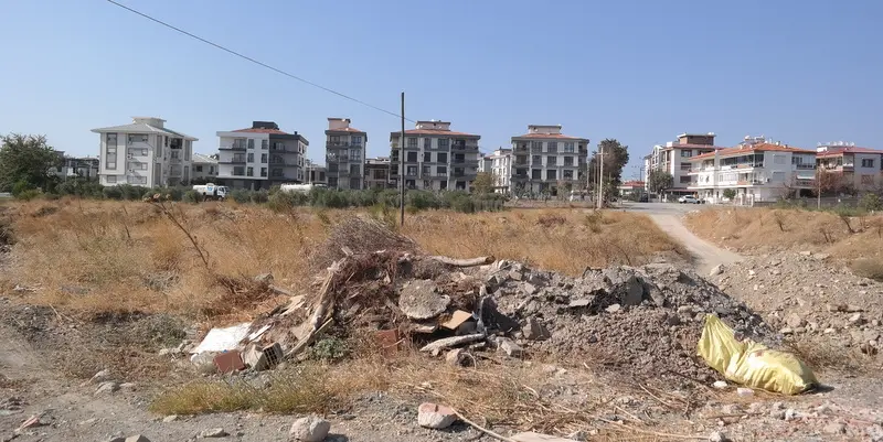 Çöplüğe dönen Kocaçay, Seferihisar’a ne zaman çok yakışacak?