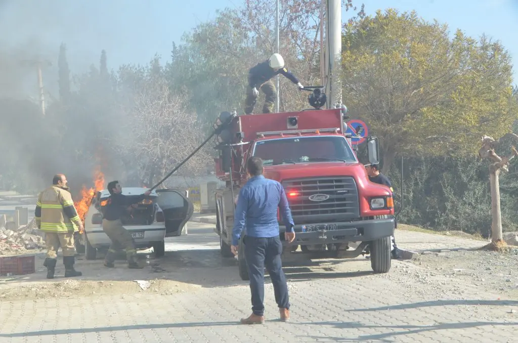 Dört dakikada kullanılamaz hale geldi