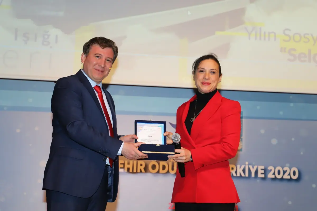 Efes Selçuk’un EFESLİM Kart projesine büyük onur