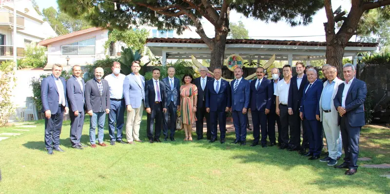 Egeli ihracatçılar sektör sorunlarını masaya yatırdı