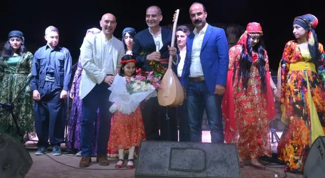 Futbol bahane, Barış şahane!