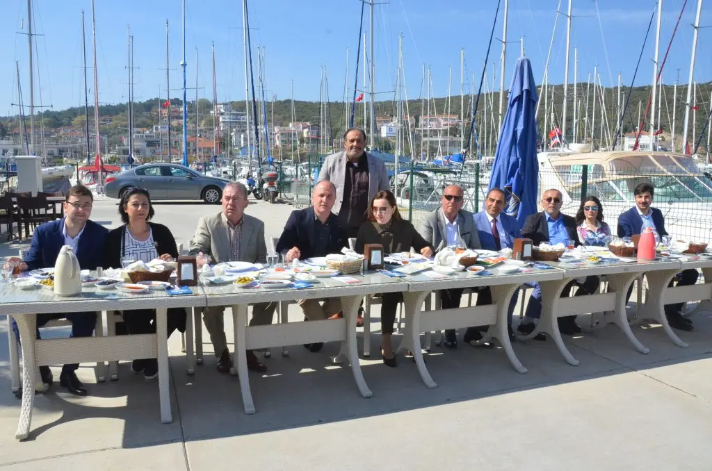 Hotar’dan ‘Evet’ ziyareti