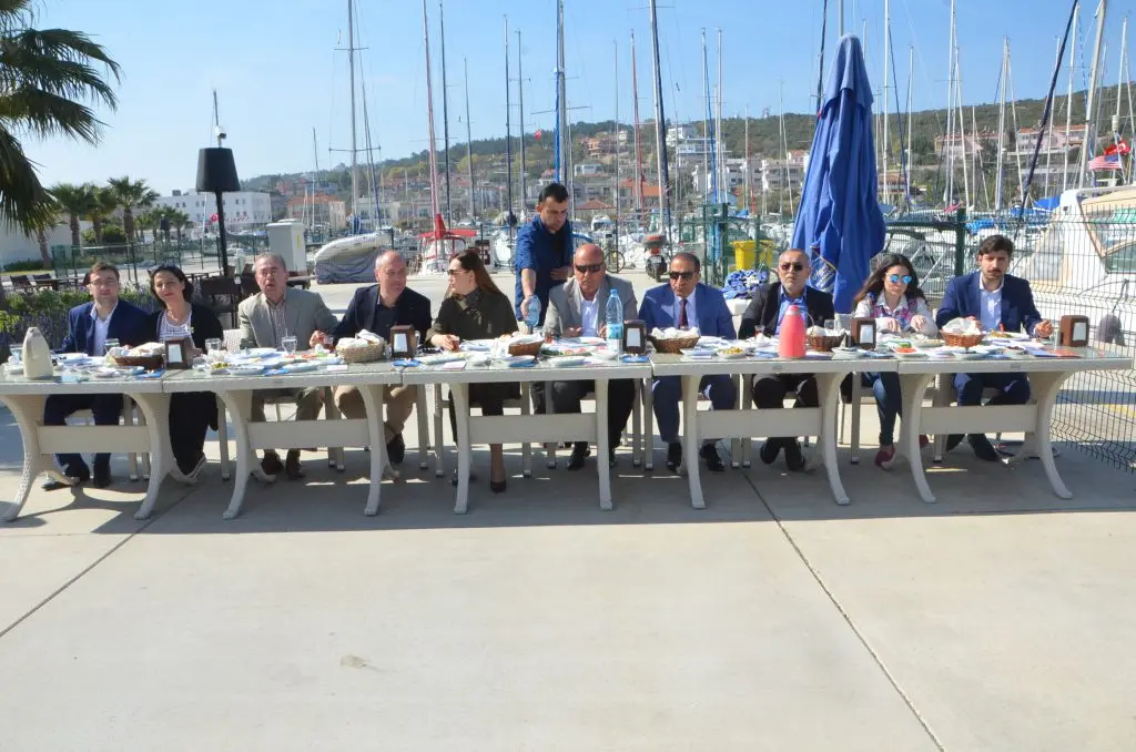 Hotar’dan ‘Evet’ ziyareti