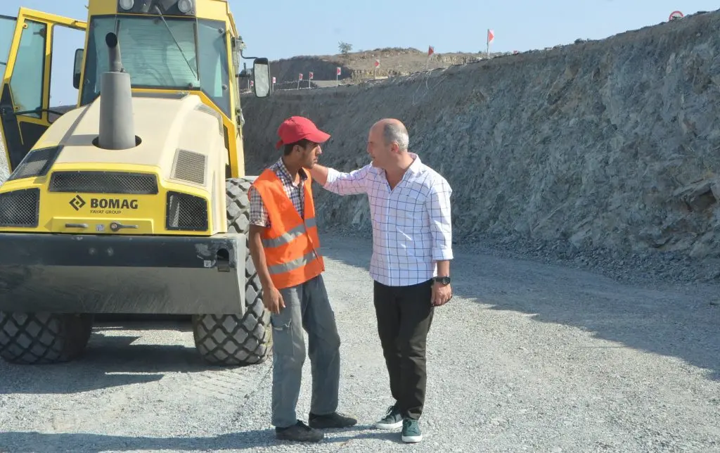 Hükumet yatırımlarını sıkça denetliyor!