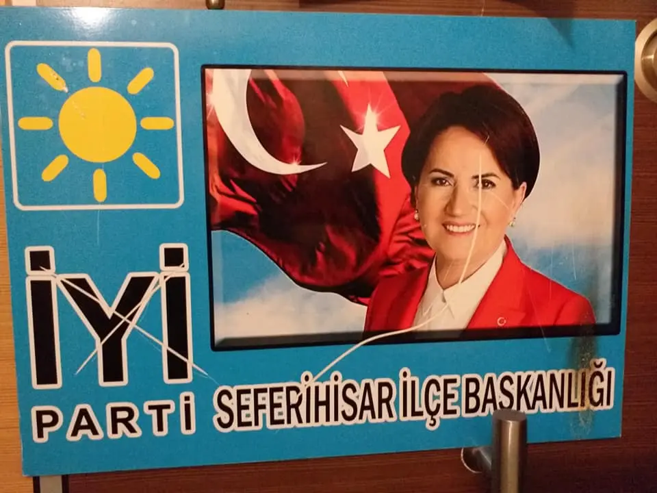 İYİ Parti İlçe Başkanlığı’na saldırı