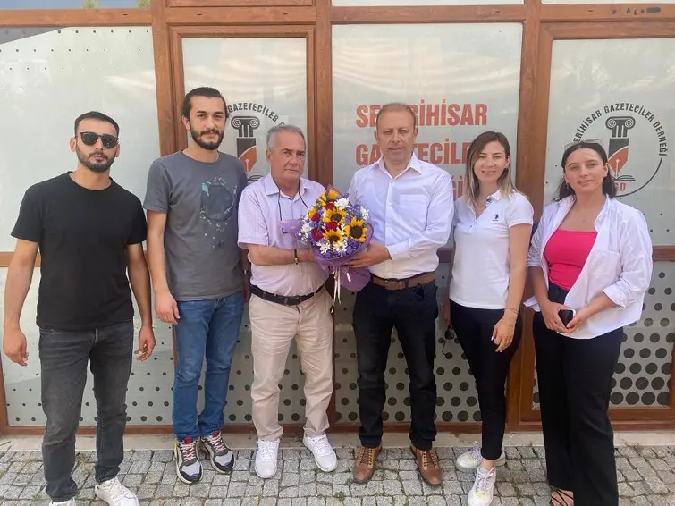 İYİ Parti Seferihisar’dan gazetecilere ziyaret