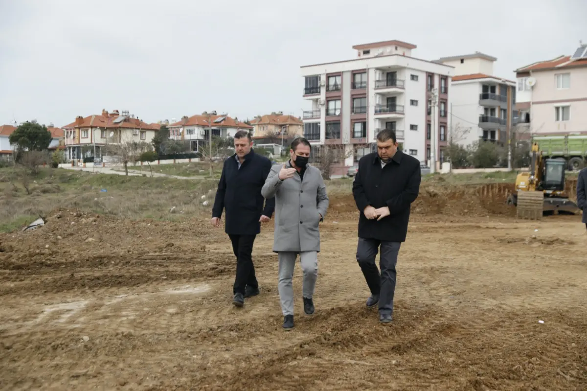 Karakayalar Halk Market ve pazar yerine kavuşuyor!