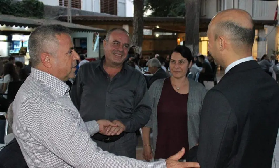 Kaymakam Resul Çelik, şehit ve gazi ailelerine iftar yemeği verdi.