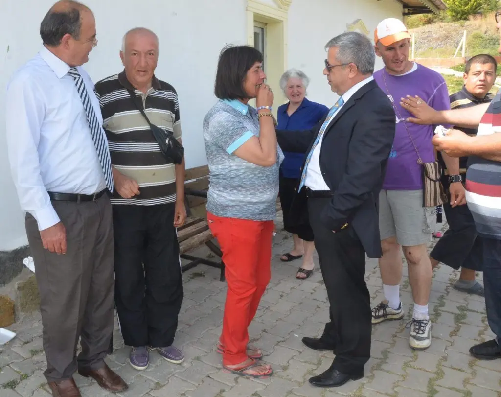 Kaymakam Çelik, hem denetledi hem ziyaret etti.