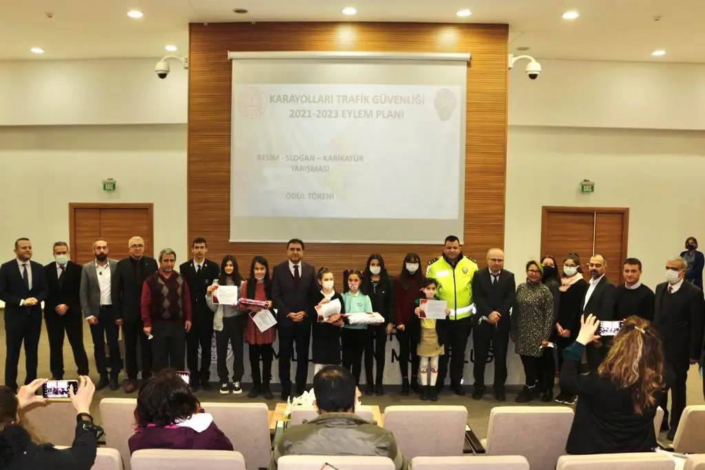 Sanatta Seferihisar markası