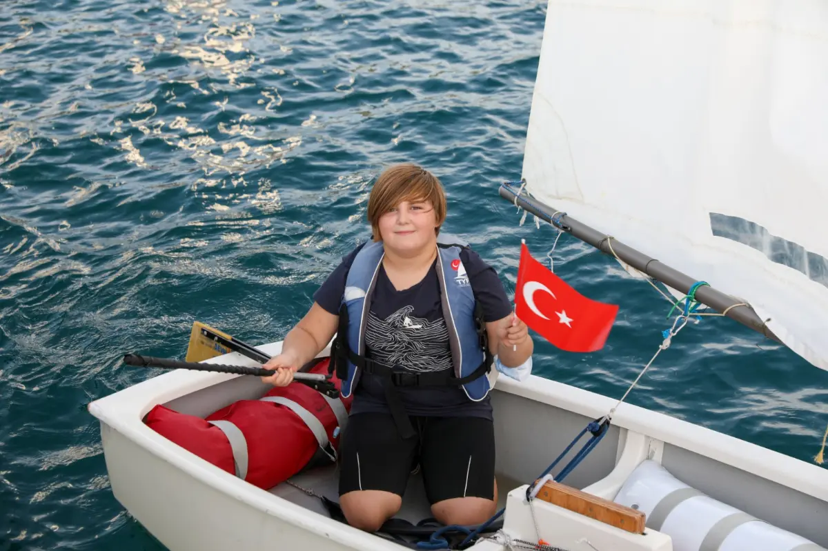 Seferihisar Belediyesi’nden 29 Ekim Cumhuriyet Kupası Yelken Yarışları