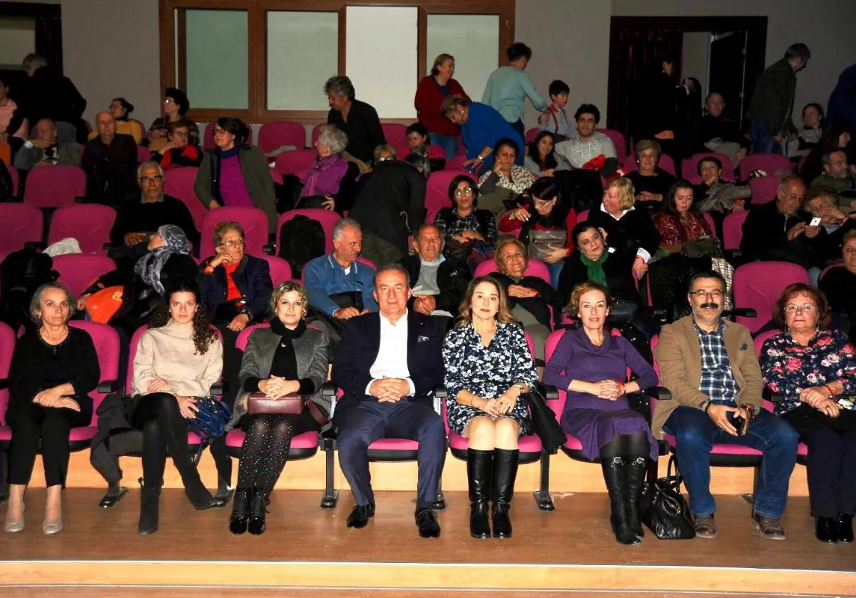 Dünya Kadın Hakları Günü’ne özel tiyatro