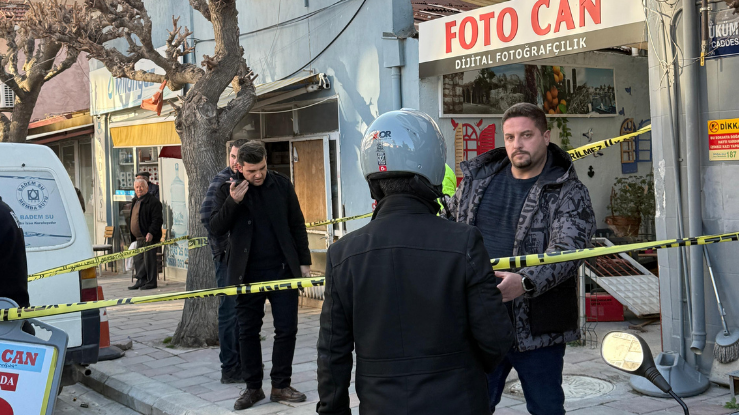 Seferihisar çarşı’da tüfekli saldırı: iki kişi yaralandı