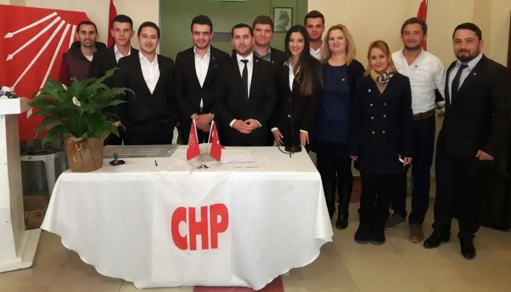 Seferihisar CHP’nin genç kadrosu belli oldu