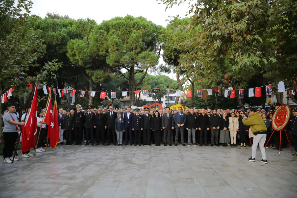 Seferihisar’da 10 Kasım Atatürk’ü anma töreni gerçekleştirildi