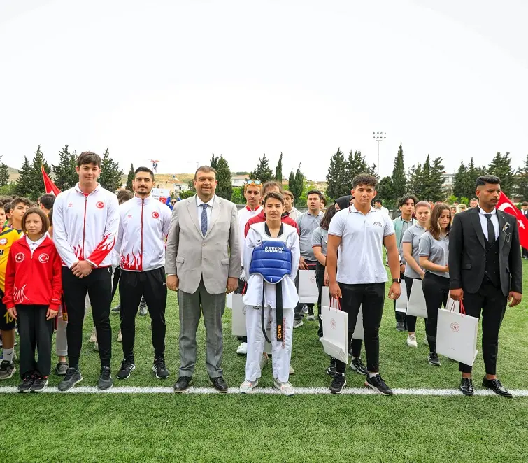 Seferihisar’da 19 Mayıs Coşkusu