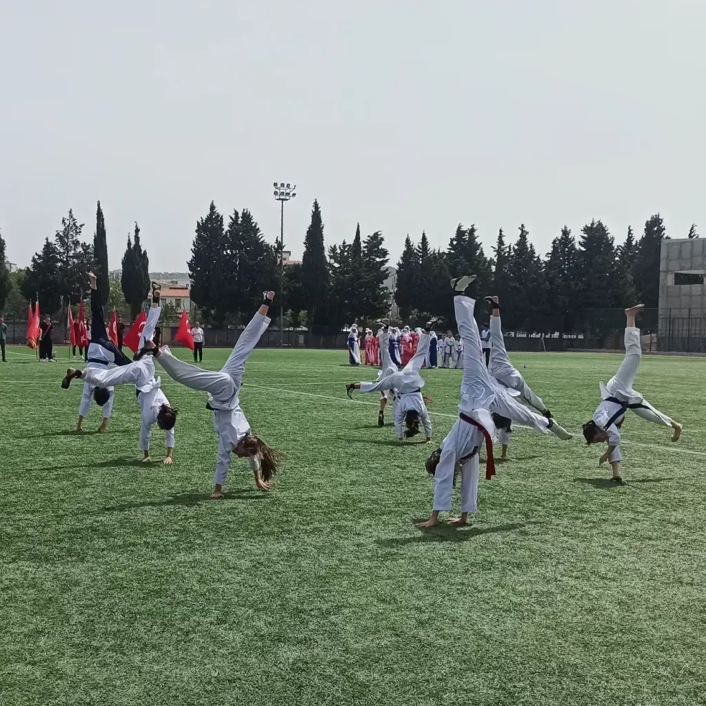 Seferihisar’da 19 Mayıs coşkusu başladı