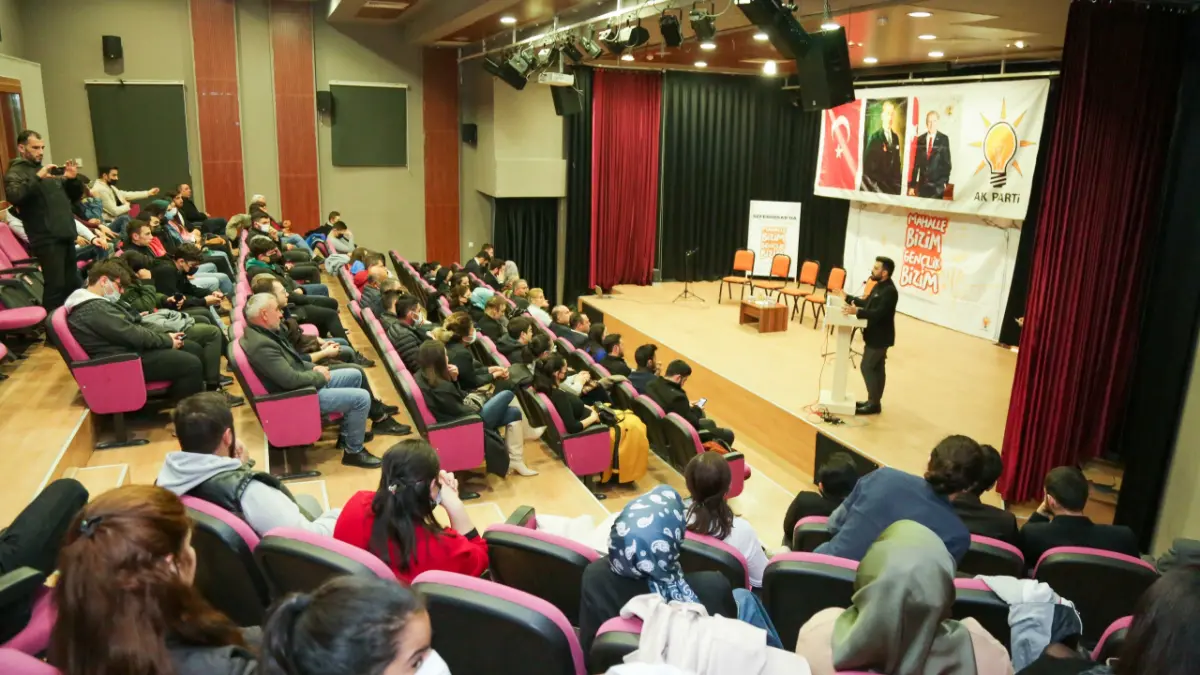 Seferihisar’da AK Gençlik buluşması