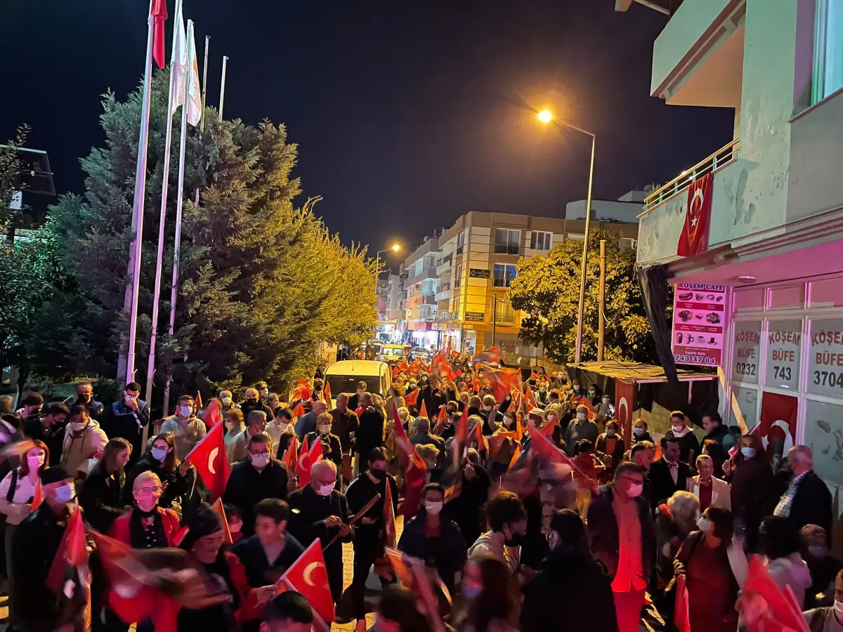 Seferihisar’da Cumhuriyet’in 98. yılı coşkuyla kutlandı