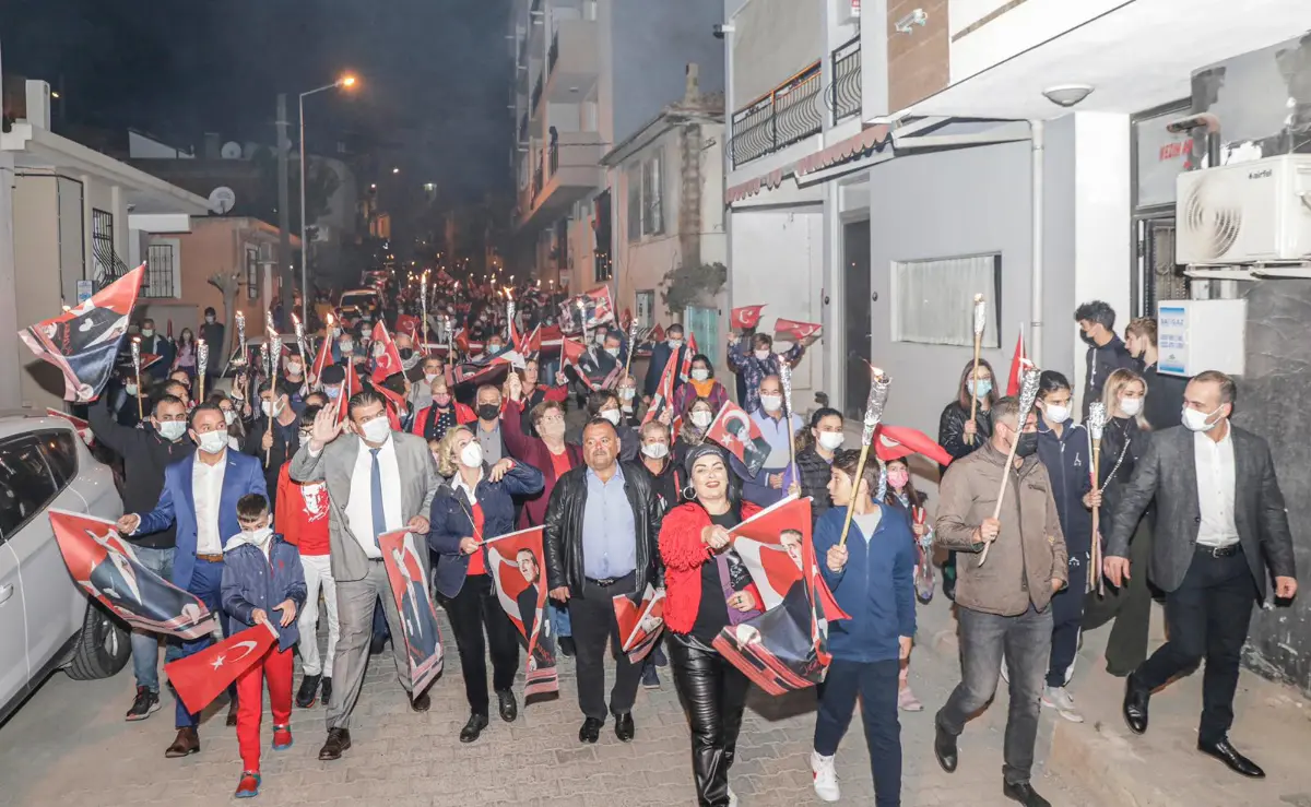 Seferihisar’da Cumhuriyet’in 98. yılı coşkuyla kutlandı