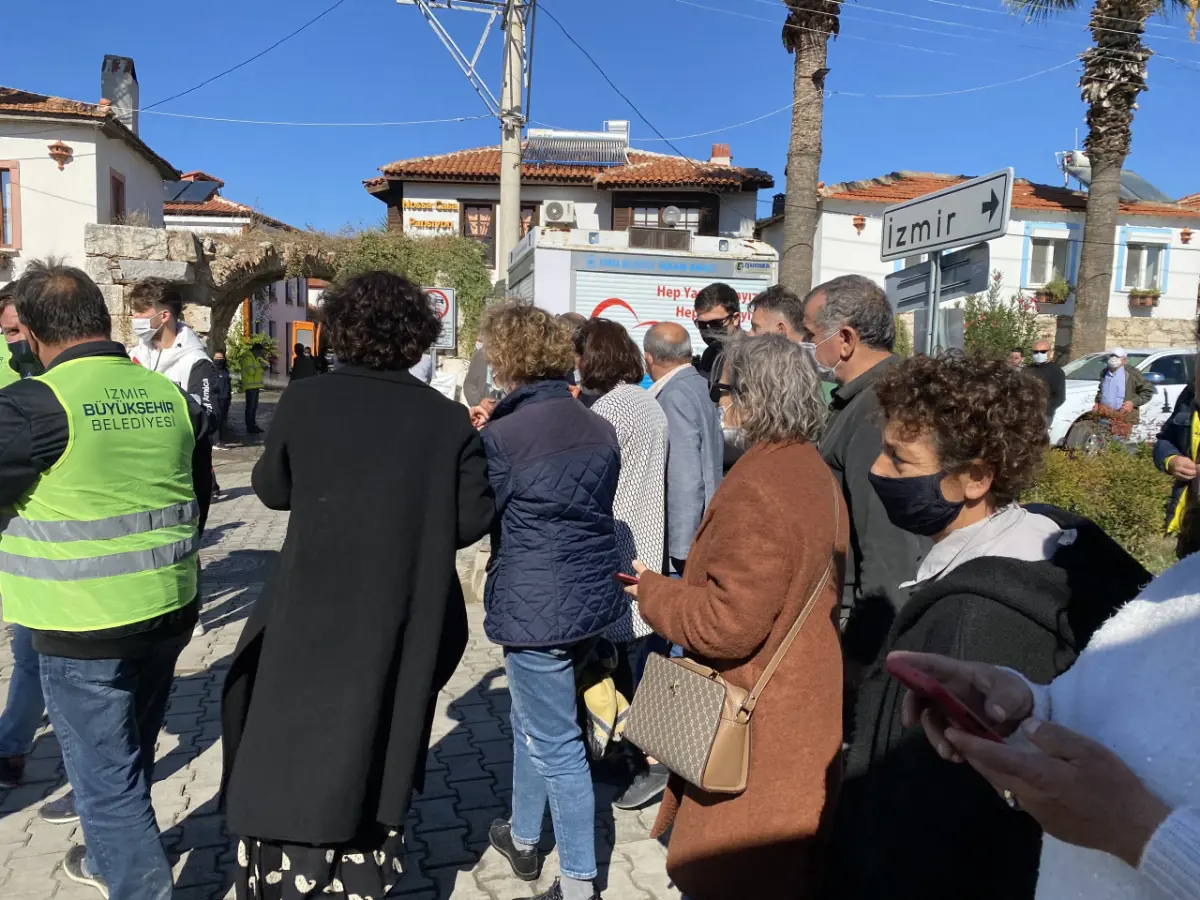 Seferihisar’da deprem sonrası dayanışma örneği