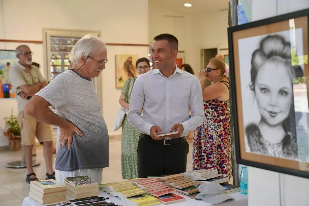 Seferihisar’da trakya ressam sergisi açıldı