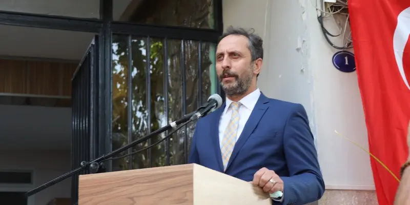 Seferihisar’ın ilk kütüphanesi açıldı