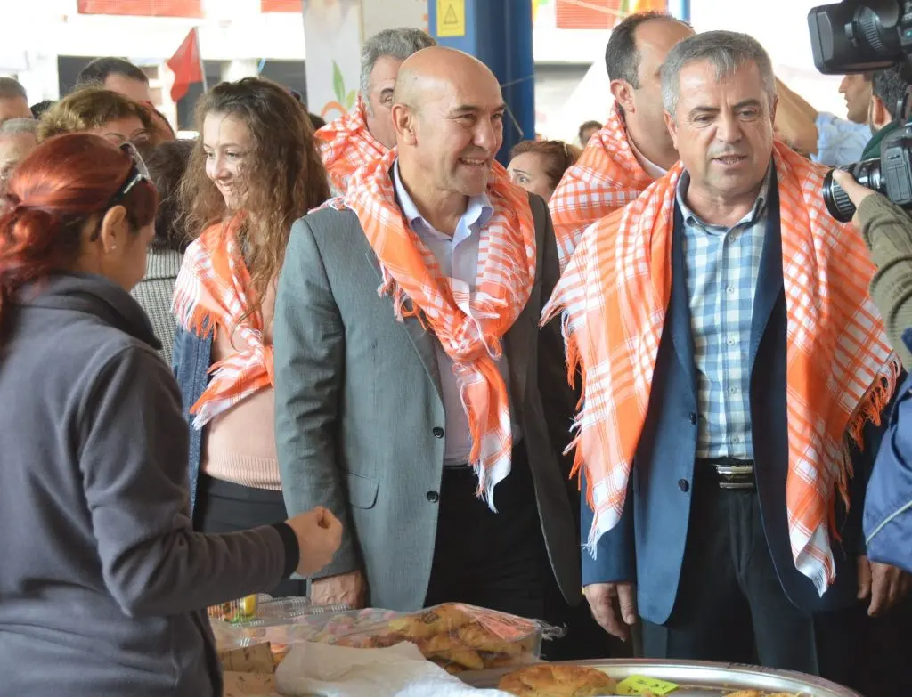 Seferihisar’ın mandalinasını dünyaya tanıtan festival ve perde arkası