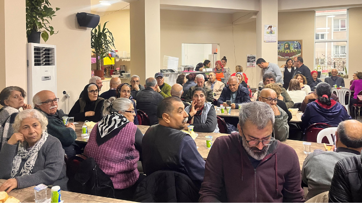 Seferihisarlı Canlar Hızır Ceminde buluştu