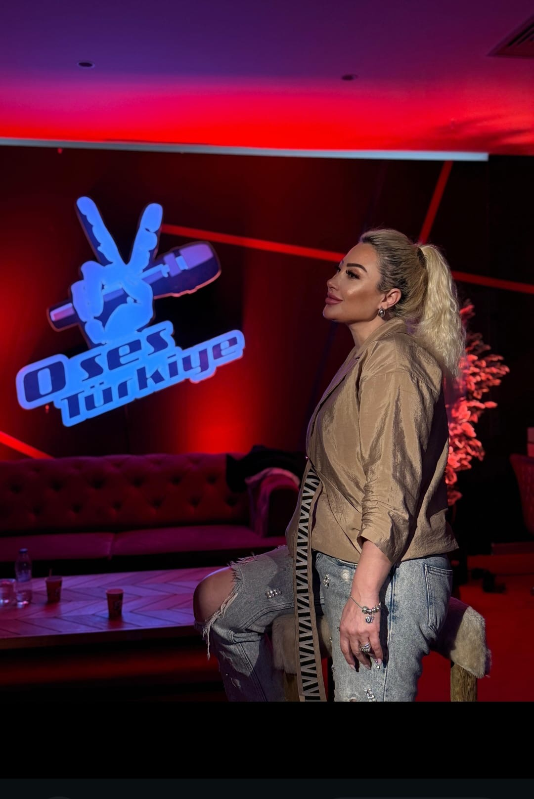 Seferihisarlı Duygu Yaparsoy "O Ses Türkiye” sahnesinde