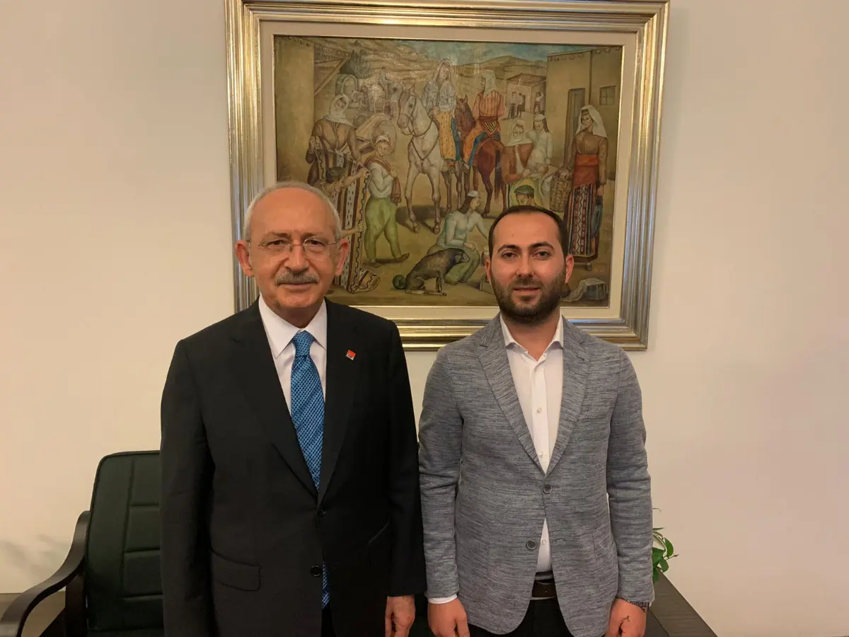 Seferihisarlı gençler erken seçim istiyor