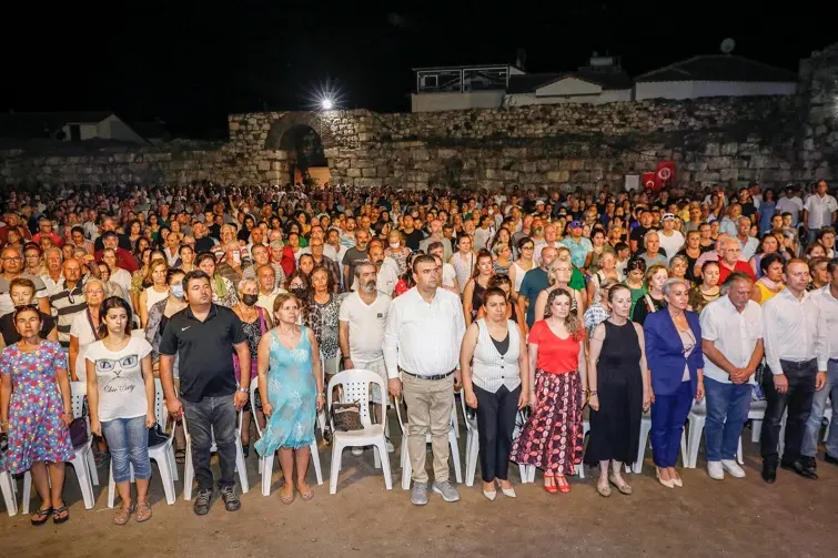 Sivas Katliamı 29. yılında unutulmadı; Suavi konseri surları aştı
