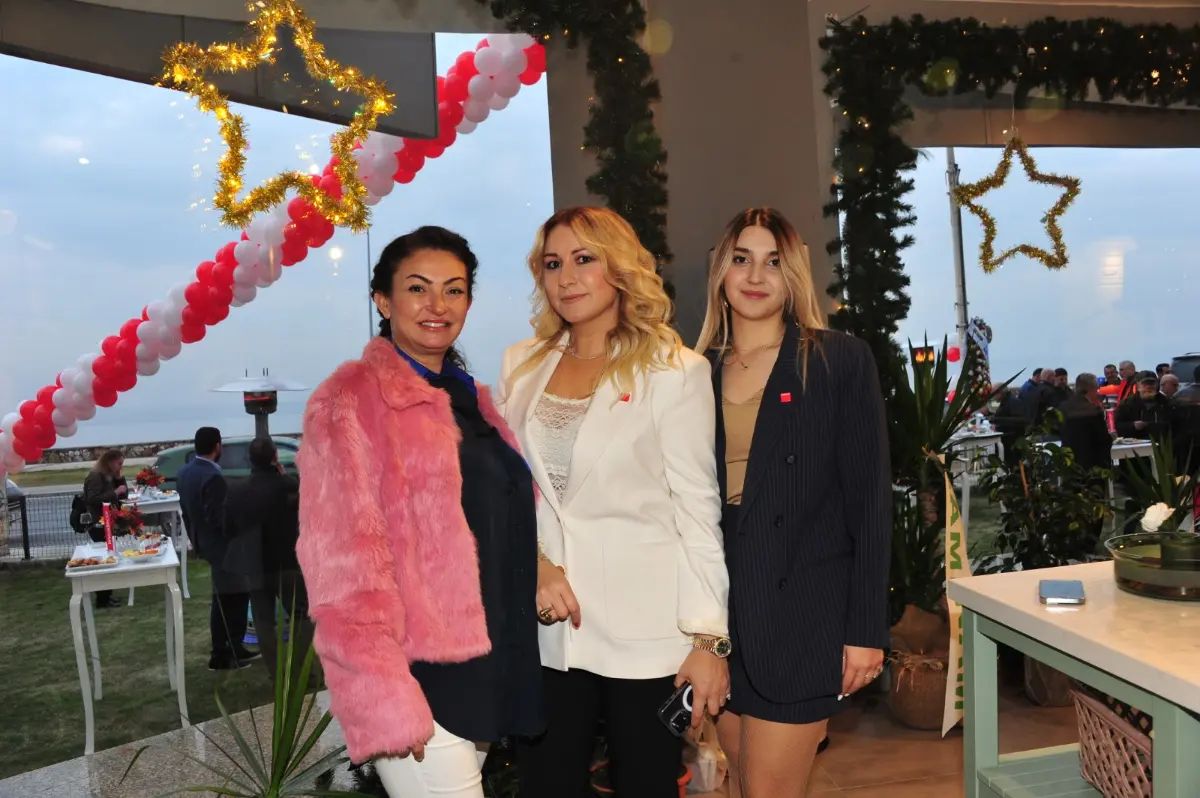Siyaset ve iş dünyasını buluşturan açılış