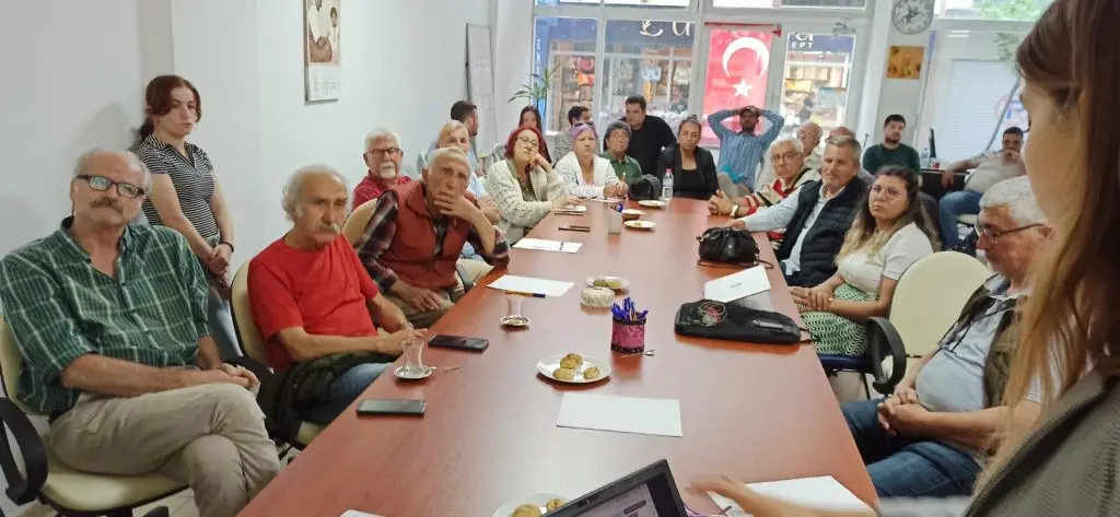 STK’lar Teos Marina tepkisi için Kent Konseyi’nde bir araya geldi