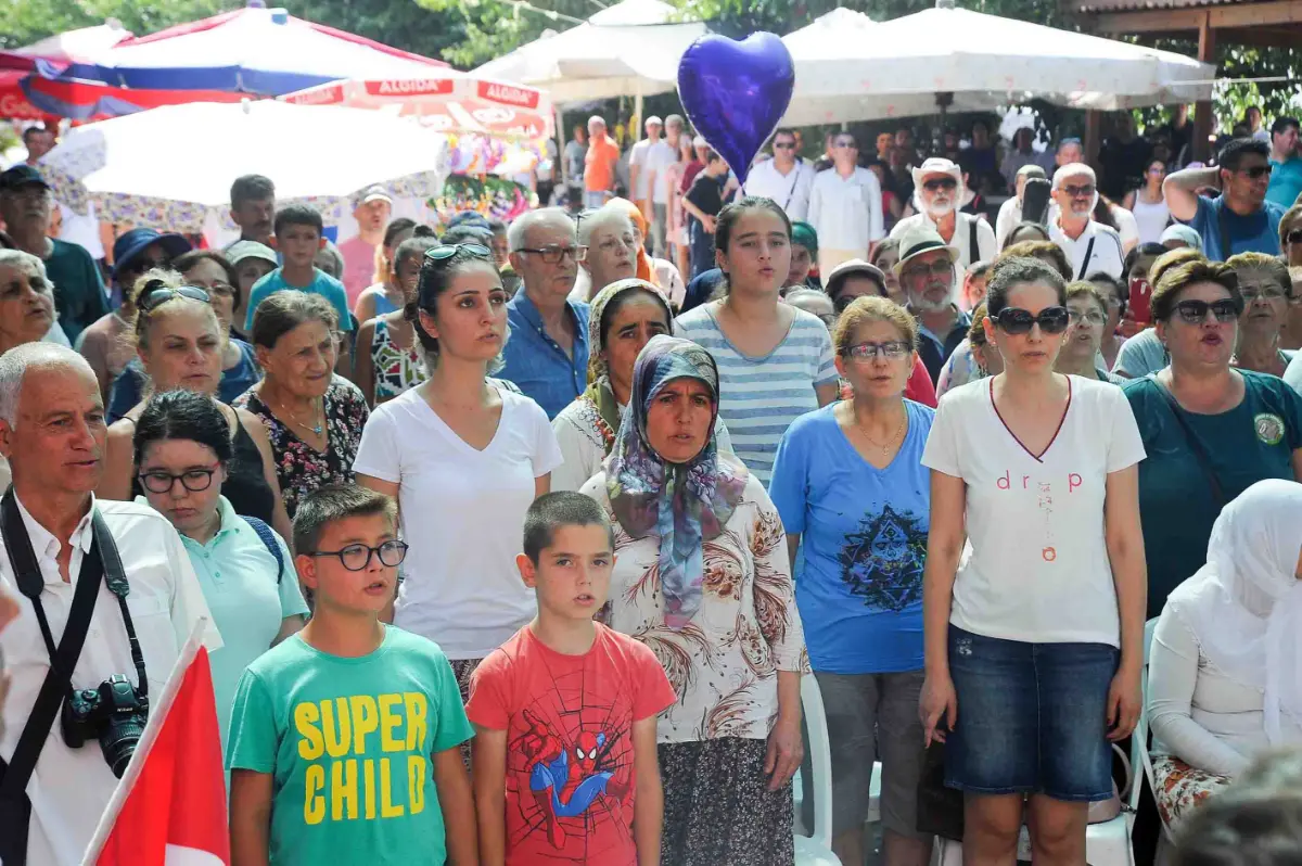 Ulamış’ta "Ata Ekmeği ve Armola Şenliği’ne” yoğun ilgi