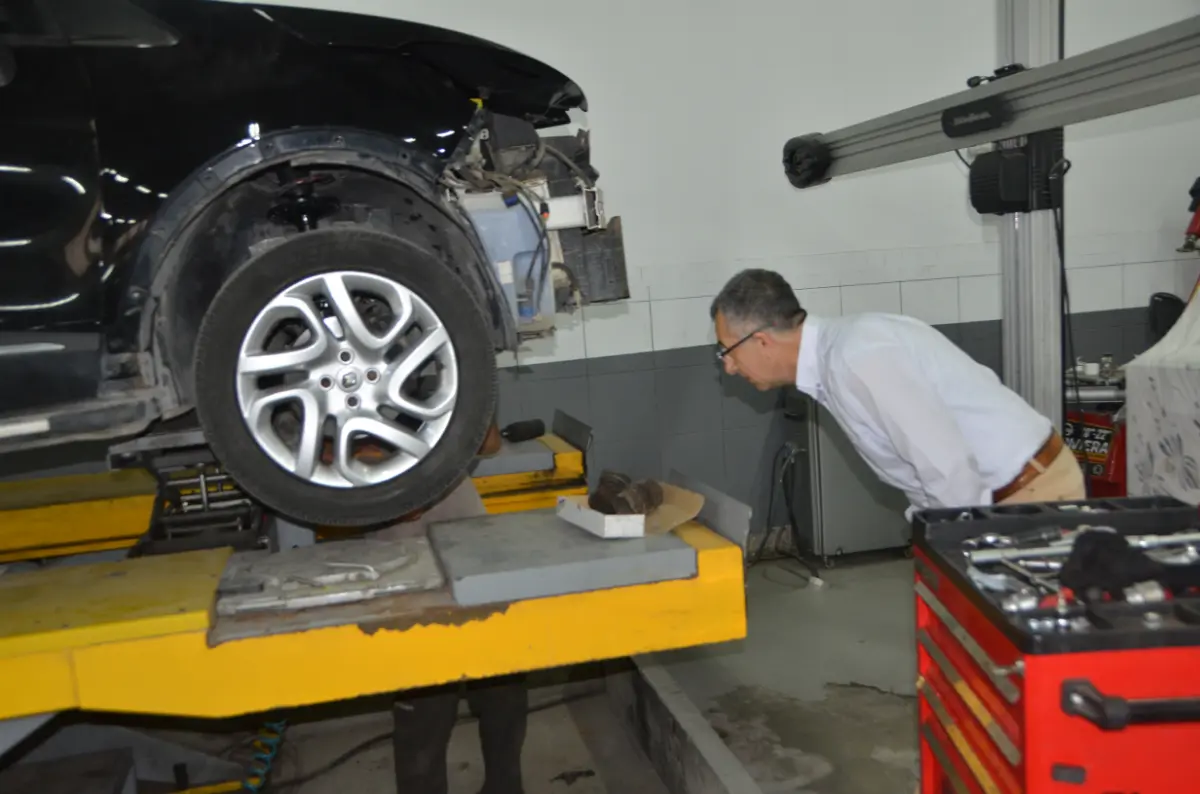Yılların Renault bayii RENSER ekonomik durgunluğa meydan okuyor