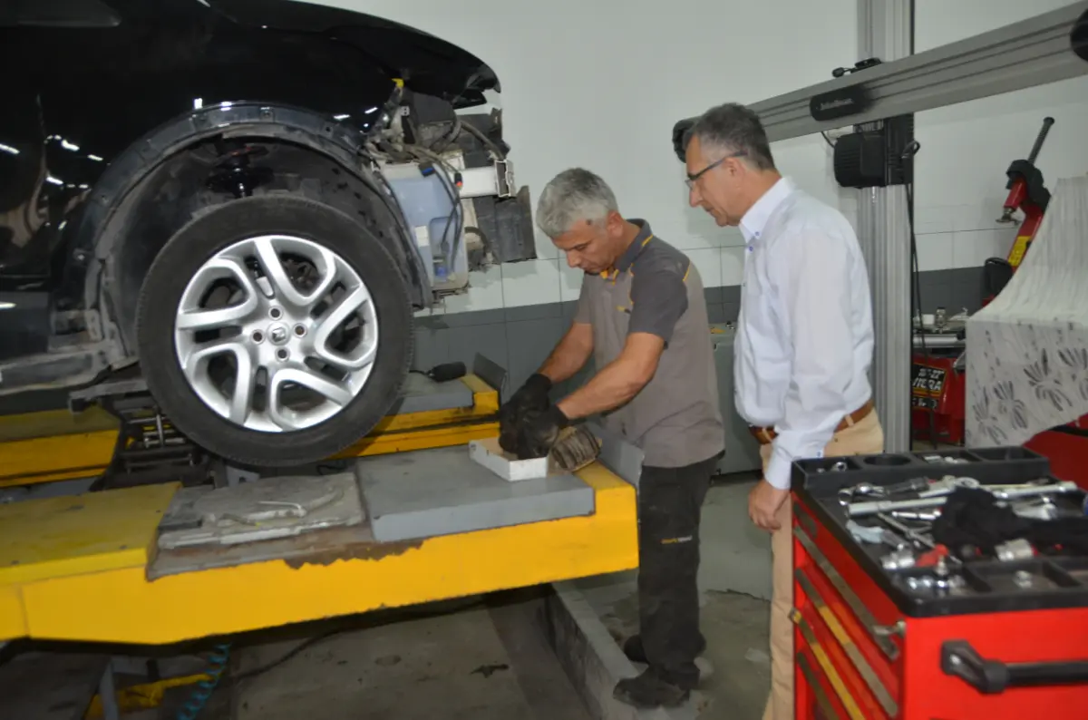 Yılların Renault bayii RENSER ekonomik durgunluğa meydan okuyor