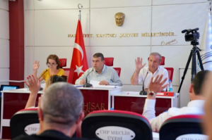 Akarca’nın mahalle olma sürecinin önü açıldı