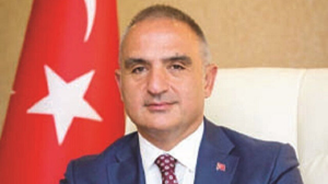 Bakan Ersoy: Seferihisar’da ücretsiz halk plajı açacağız