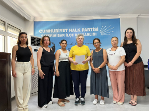 CHP Seferihisar Kadın Kolları’ndan kadın cinayetlerine karşı güçlü tepki: “Bu sessizliğe razı değiliz!”
