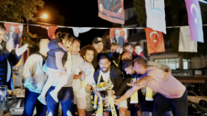 Coşkulu şampiyonluk karşılaması