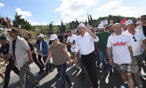 Seferihisar adalet yürüyüşünde